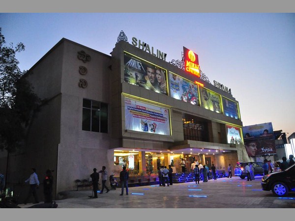 తమిళ భాషలోనే టైటిల్