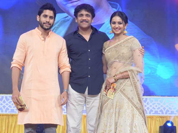 నాగార్జున కుటుంబం మొత్తం క్షమాపణలు చెప్పాలి