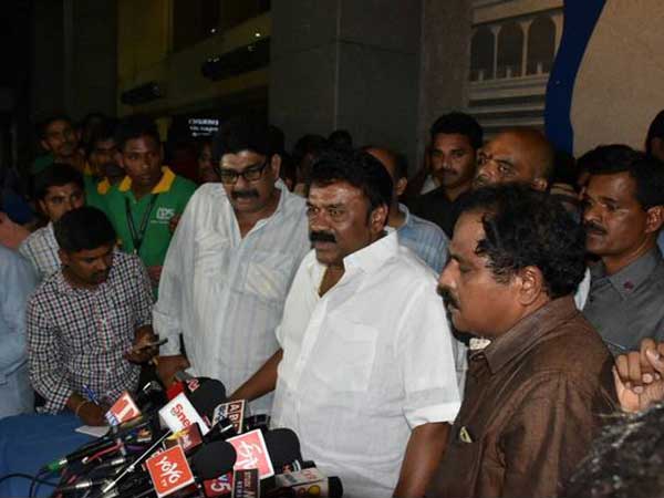 ఖాళీ ప్రభుత్వ స్థలం ఉన్నా