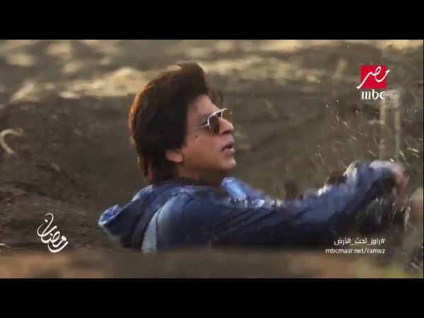 పాటపాడిన యాంకర్.. శాంతించిన షారుక్