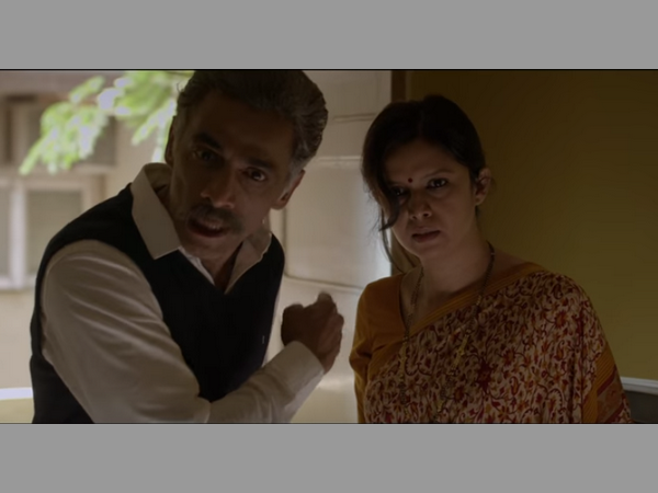 రోడ్ల వెంట తిరుగుతూ 