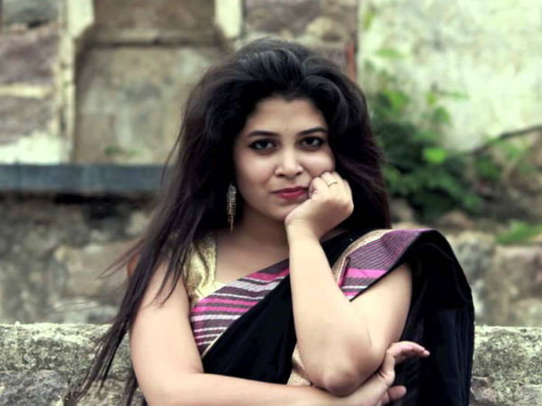 అవమానాలను తట్టుకొన్నాను..