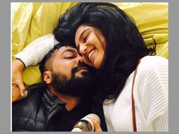 హ్యుమా ఖురేషితో అఫైర్