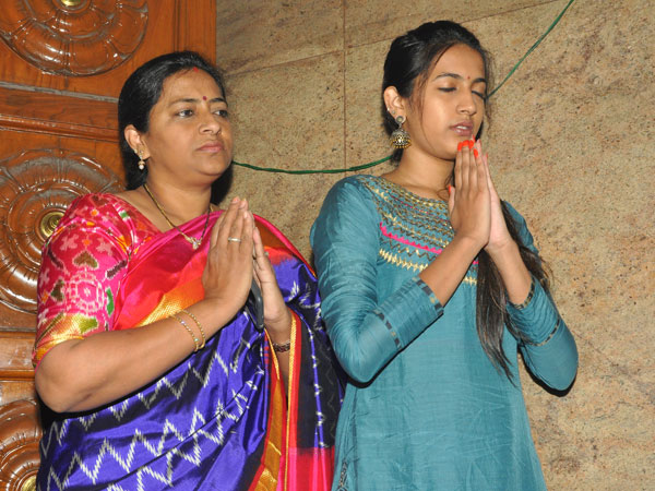 హీరో ఎవరు? 