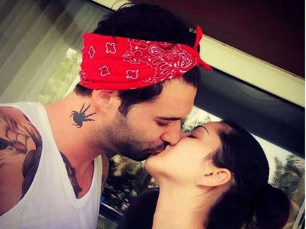 కిస్సింగ్ సీన్