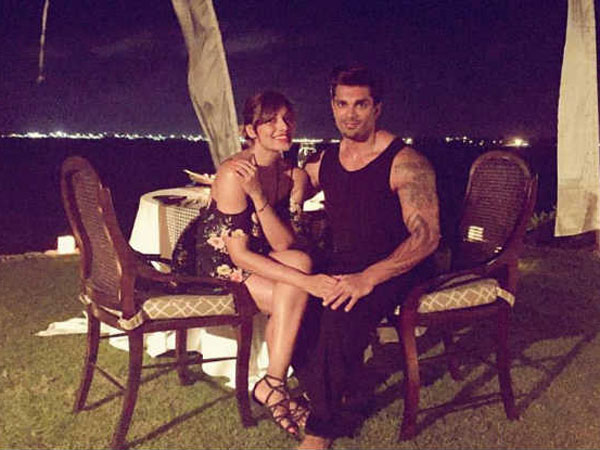 తెరమీదకు రాకుండా