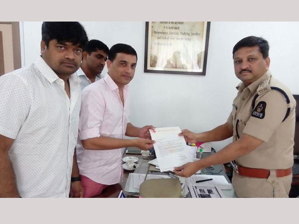 యాంటీ ఫ్యాన్స్ హస్తముందా? 