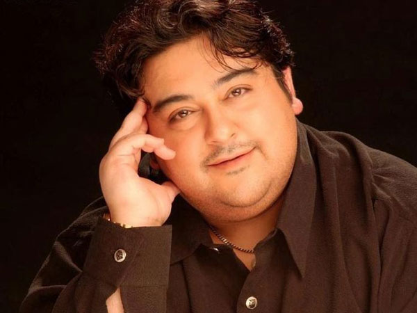 లండన్‌లో జననం