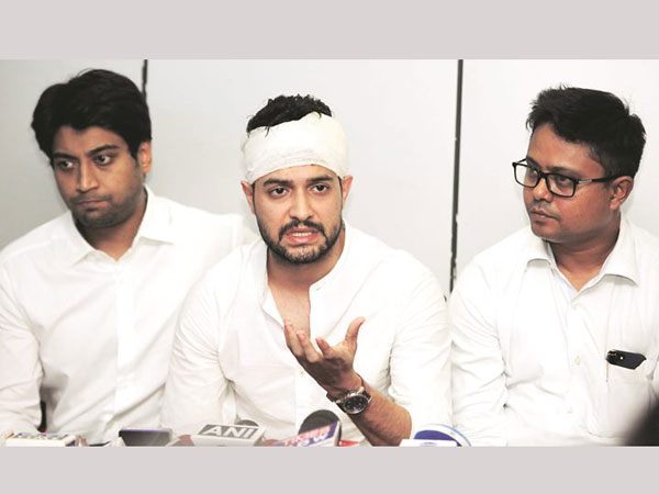 ఆఫోటోలే సాక్ష్యం