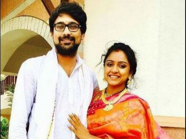 అమెరికా నుంచి తిరిగి వచ్చిన దంపతులు