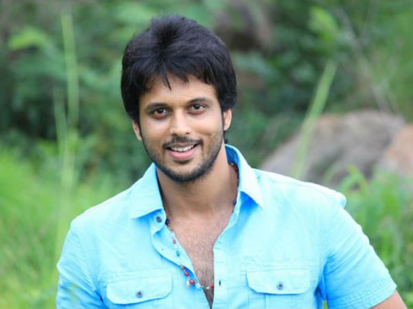 ఆదర్శ్‌తో బిగ్‌బాస్‌కు అదనపు ఆకర్షణ 