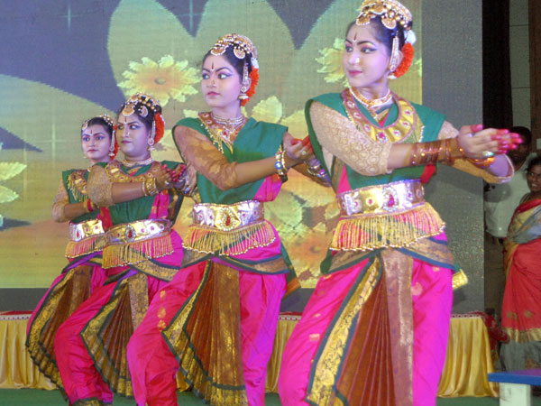 యువతకు స్పీడ్ అవసరం కానీ..