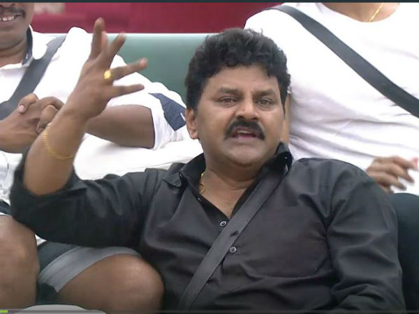 కెప్టెన్ పదవి నుంచి సంపూ తొలగింపు..