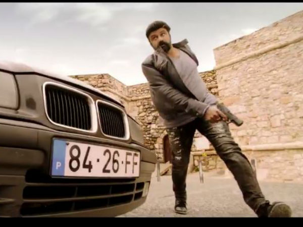 వెరైటీగా యాక్షన్ సీన్