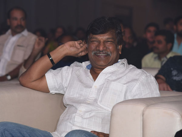 ఎందుకు కేవలం టాలీవుడ్ ని మాత్రమే