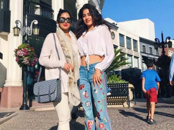 అమెరికాలో మామ్ సక్సెస్ టూర్