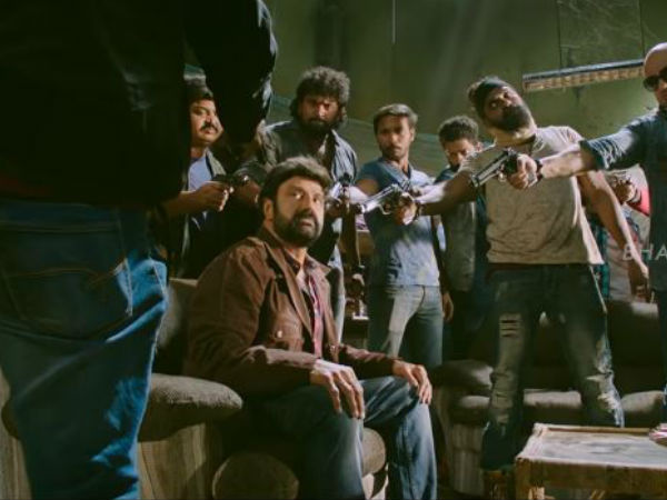 నీచ్, కమీనా, ఖతర్నాక్ క్యారెక్టర్