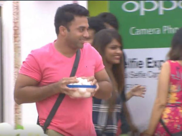 బాత్రూంలో దాక్కున్న నవదీప్