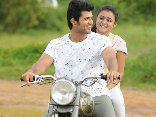 ఫస్ట్ వీకెండ్ $950K