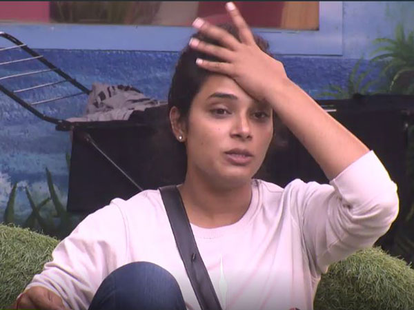 భర్త కనిపించడంతో..