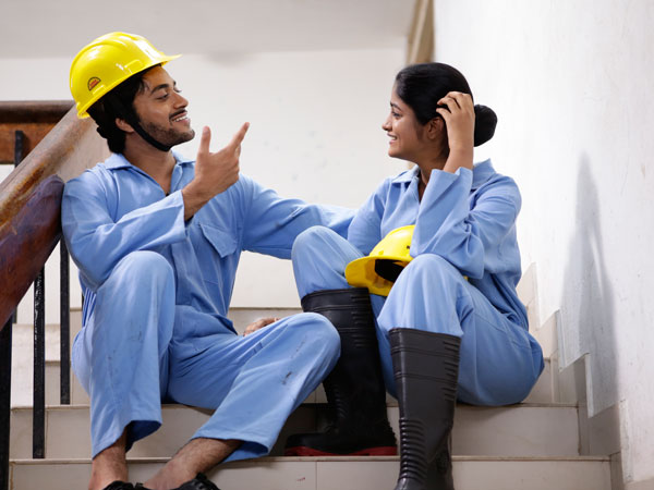 ప్రవాస భారతీయుల కడగండ్లను