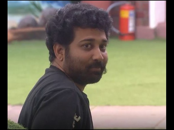 ఫెయిర్ గా ఆడుతున్నాడు...