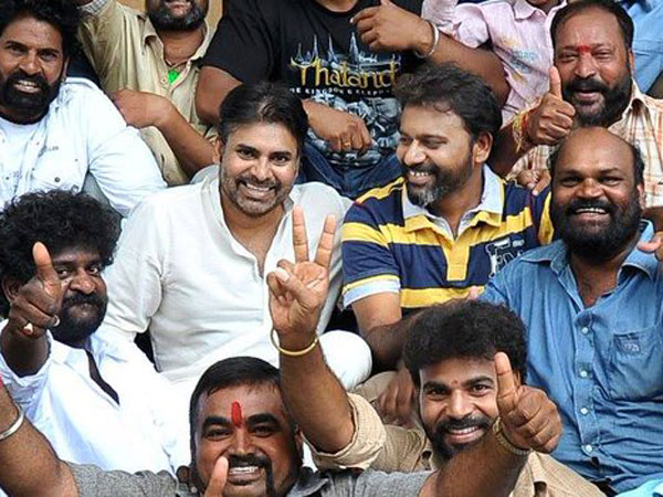  తప్పుగా మాట్లాడితే చిరేస్తాం