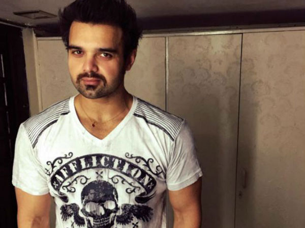 లాస్ ఏజెంలెస్లో లైఫ్ ఎంజాయ్