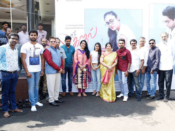 Shalini Pandey bags 100 percent Kaadhal