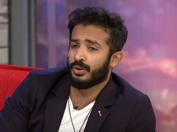  బైక్ మీద గానీ, కారులో 