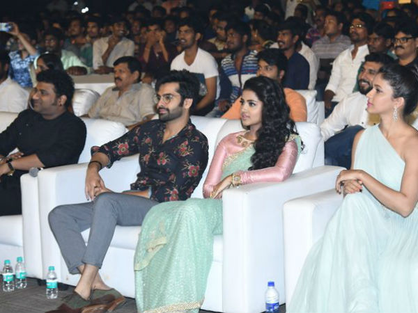 దేవీ శ్రీ ప్రసాద్ మ్యూజిక్ అదుర్స్