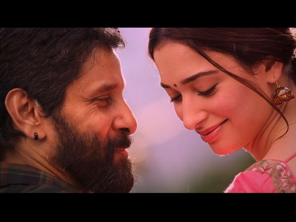 విక్రమ్ ప్రతీసారి ఏదో..