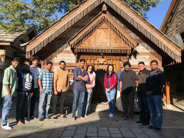 ఆకాశ్‌ను హీరోగా 