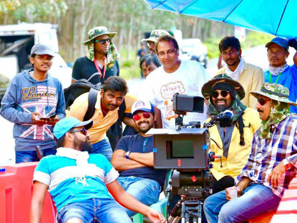 తెర వెనక