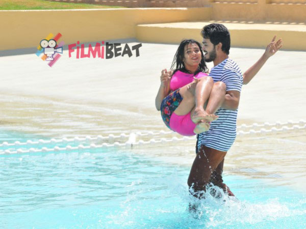 నాసిరకంగా మ్యూజిక్‌ 