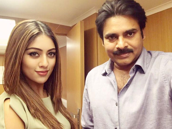  బయటికొచ్చి చూస్తే టైమెమో త్రీ ఓ క్లాక్