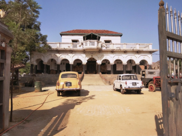 1980 లోకి తీసుకెళ్లేలా