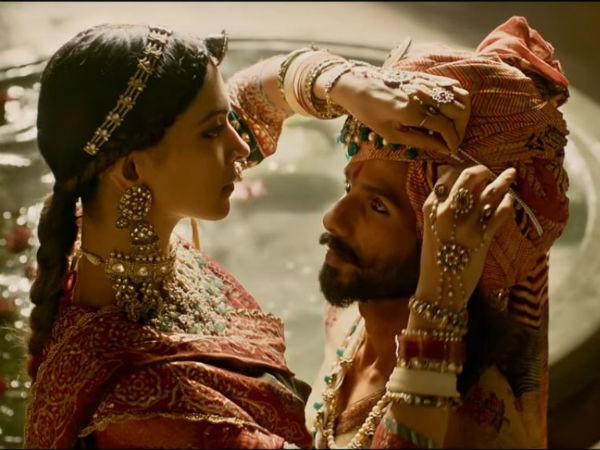 థియేట‌ర్లు త‌గ‌ల‌బెడ‌తాం