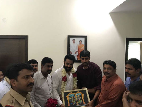 ఎన్టీఆర్‌కు జ్ఞాపిక