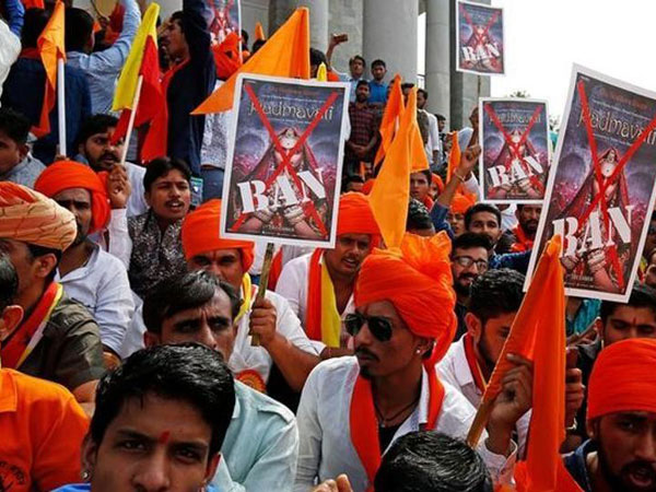  సినిమాను నిషేధించినప్పటికీ