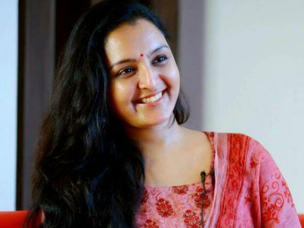  మొదటి భార్య మంజు వారియర్‌