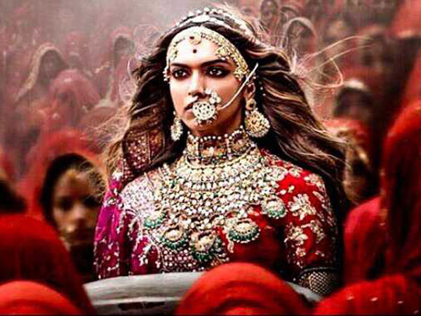  సెన్సార్‌ బోర్డుపై మండిపాటు