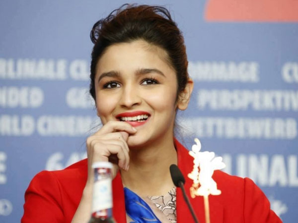  హీరోయిన్ ఓరియెంటెండ్ పాత్రల్లో