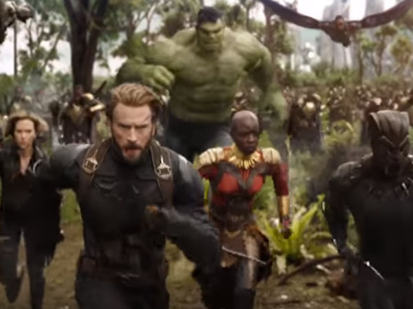 భారీ లుక్ వచ్చేసింది