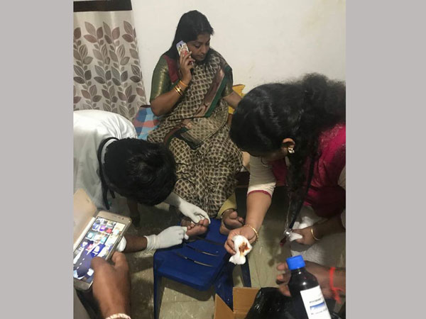 ఫేస్ బుక్ ఖాతాలో