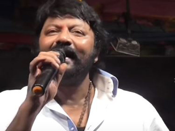 రాజకీయం వారి సొత్తా?