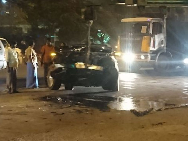  చెన్నై ఈస్ట్ కోస్ట్ రోడ్‌లో ప్రమాదం