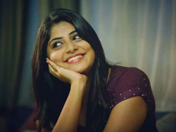 ఆ విషయంలో కాస్త భయంగా: