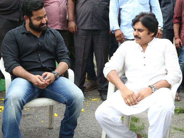 పవన్, ఎన్టీఆర్ కలయిక