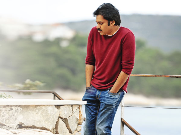 అజ్ఞాతవాసికి ఇద్దరి అండ